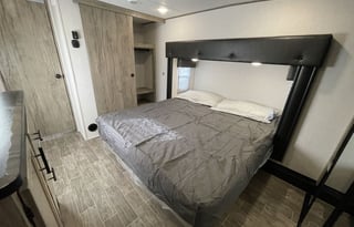 Arctic Wolf bunk room