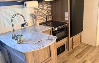 2021 Gulfstream (one owner)