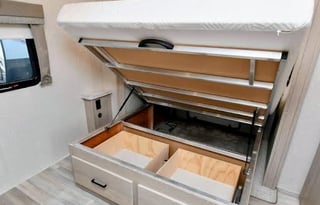 2024 Forest River Flagstaff 25FKBS