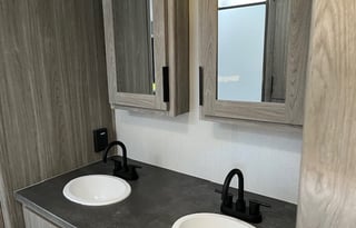 2021 Keystone Passport GT 2400RB Couple's Coach