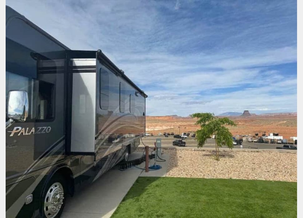 Class A Motor Home rentals in Keswick