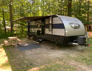 Forest River RV Cherokee Grey Wolf 23DBH