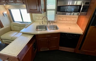 Fully-Loaded & in Good Condition!