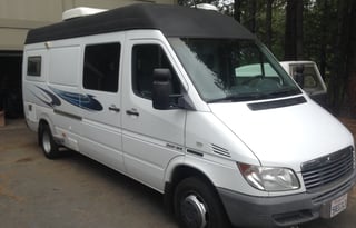 Freightliner Sprinter-Fully Contained Off Grid RV