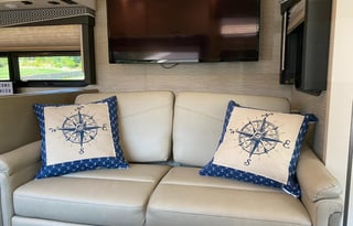 2020 Thor Ace 33.1 - La Dolce Vita