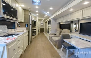 2025 Tiffin Motorhome Allegro 36 UA W/Starlink