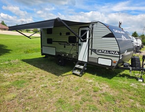 Coachmen RV Catalina Summit Series 7 184BHS