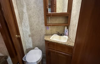 Keystone – 2nd Bed Room w/ Half Bath Sleeps 10