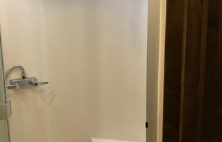 Classy Lady - Tiffin Open Road Allegro with Bunks