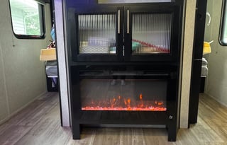 Kitchens Travel Trailer Sleeps 10