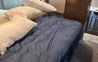 Fortis 33HB w/ Delivery, Sleeps 6-8