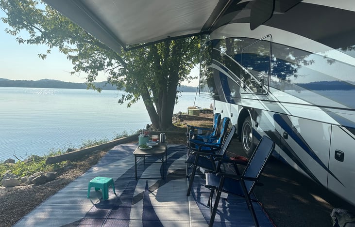 Beautiful view and Relaxing at Chester Frost Park