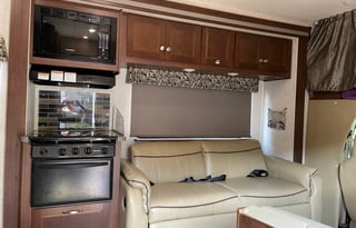 2017 Forest River RV Sunseeker 3170DS Ford