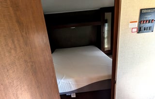 The Hideout | Bunkhouse Sleeps 10 | LED Awning