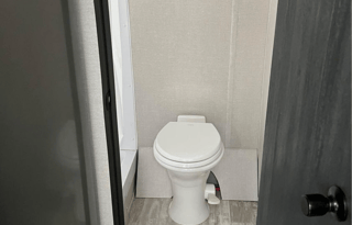 2021 Prime Time RV Avenger 17bhs