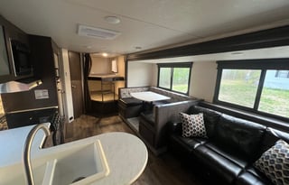 2018 Forest River RV Wildwood X-Lite 263BHXL