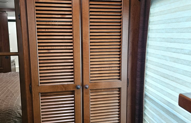 Closet with washer and dryer connections