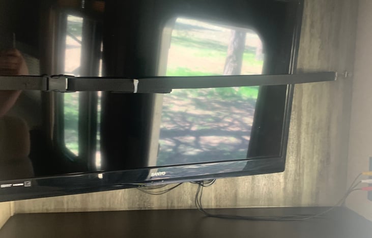 36” tv with dvd player