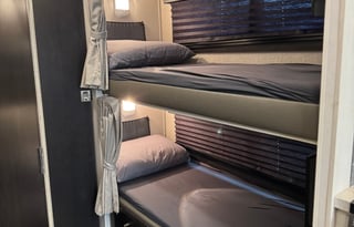 '21 Entegra Odyssey 31F | Stocked |Sleeps 8| Bunks