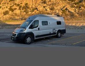 Winnebago Solis 59PX