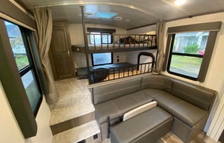 2022 Keystone RV Cougar 30 BHS BUNK HOUSE