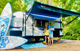 BEE HAPPY GLAMPER 22 Forest River  Salem FSX179DBK