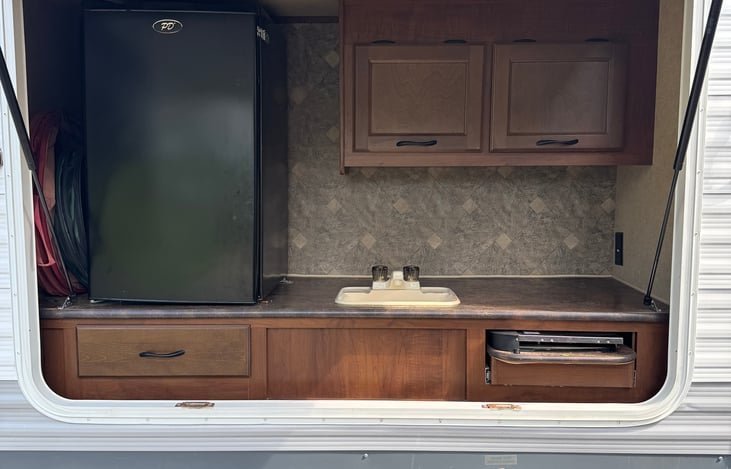 Outdoor Kitchen