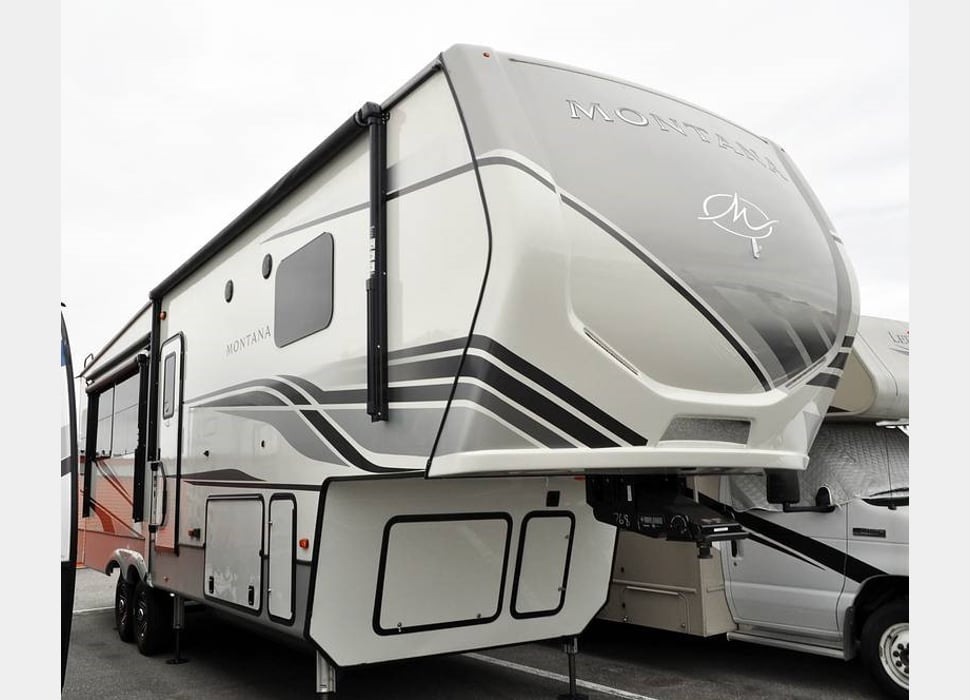Fifth Wheel rentals in Salado