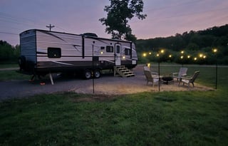 Creekside camping near Clearwater Lake!