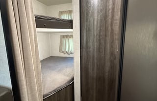 Jeff and Shannon’s Family Friendly BunkHouse