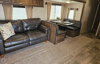 2016 Forest River Vibe HAL 1597
