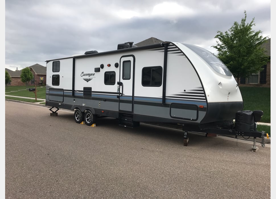 Travel Trailer rentals in Canyon