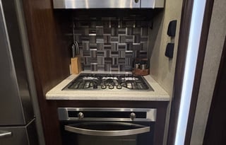 2018 Heartland Cyclone 4250