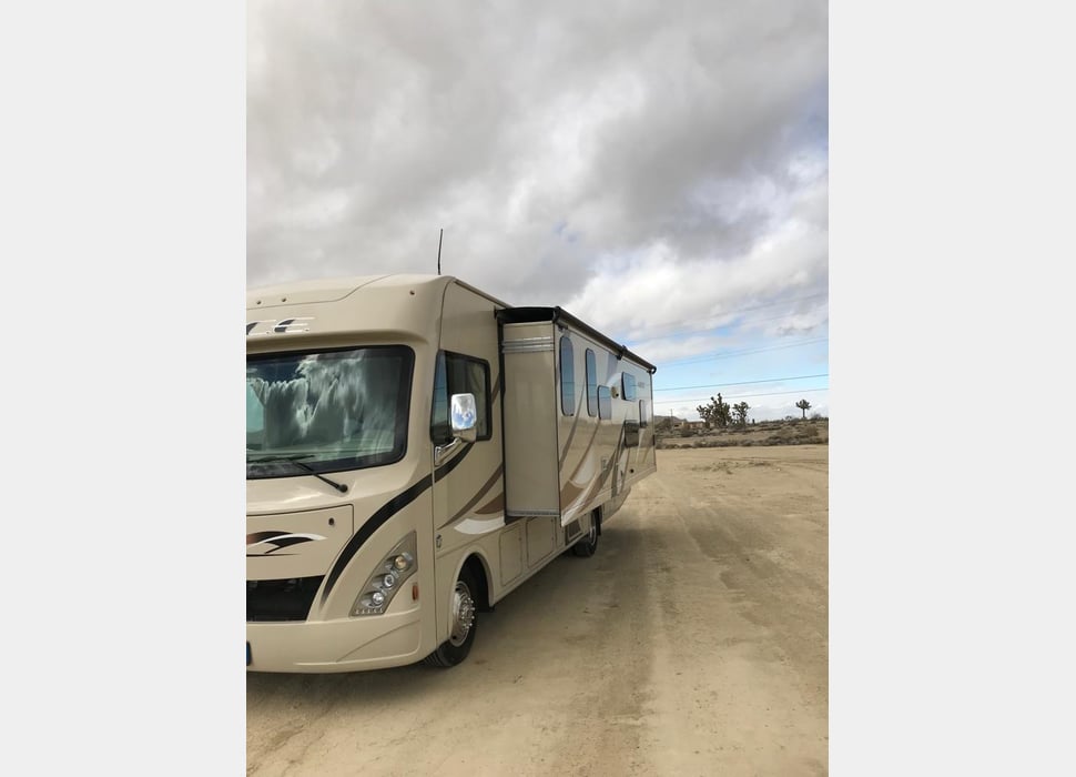 Class A Motor Home rentals in Atascadero