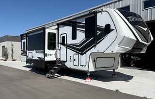 The Grand Toy Hauler Experience!