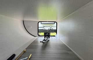 SLEEPS 6 + Outdoor fridge & Grill