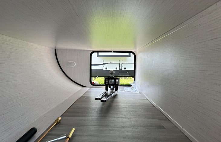 King Kong storage with lights on each side. Double entry to storage, its a pass through storage with an opening on each side.