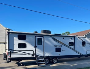 CrossRoads RV Sunset Trail SS288BH
