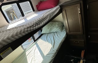 Cousin Eddie - 2018 Keystone RV Bullet 287QBS