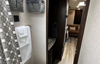 Memory Maker-Wander Freely: All 50 States Welcome!