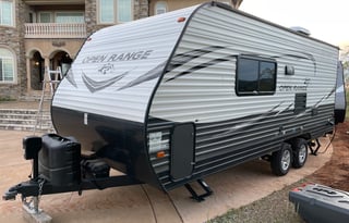 Spacious Clean New 23' Compact Travel Trailer