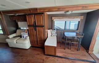 2014 HOLIDAY RAMBLER 36SBT
