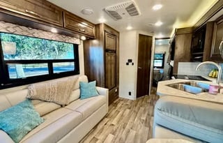 2021 Jayco Redhawk SE