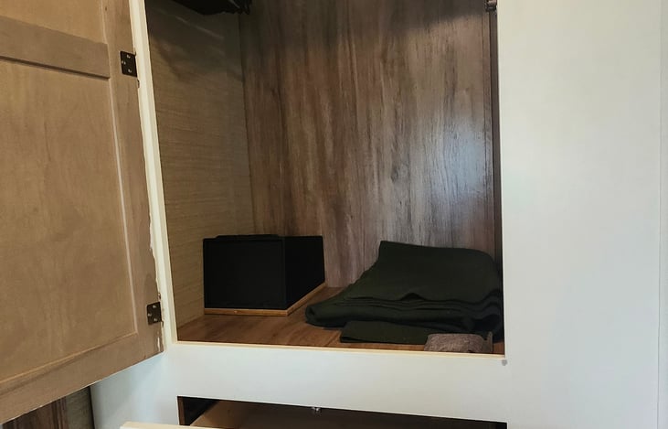 Wardrobe with safe and a few drawers to store all of your belongings.