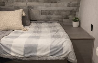 "Miami" Lightweight & Easy to Tow (OKFL1937)