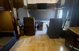 Thor Motor Coach the Ultimate Luxuary Glamping