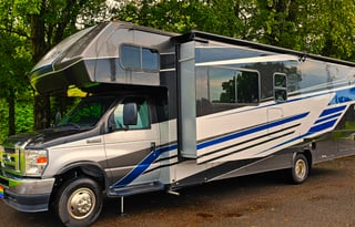 Dreamaker RV Rental