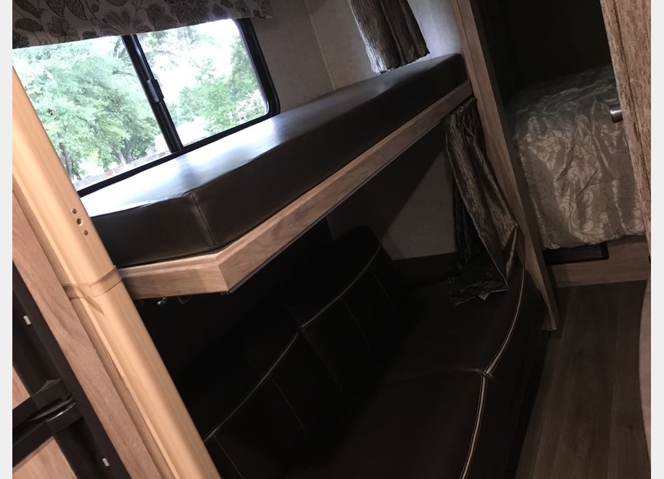 Class C Motor Home rentals in Keatchie
