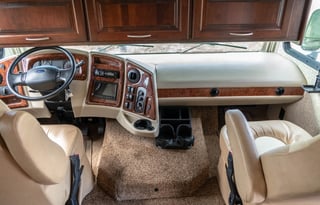 Mirada 1 | Unlimited Mileage & Generator Use