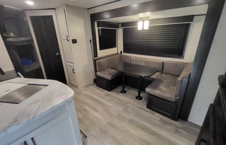 2022 Jayco Jay Flight SLX Rocky MTN ED 242BHSW